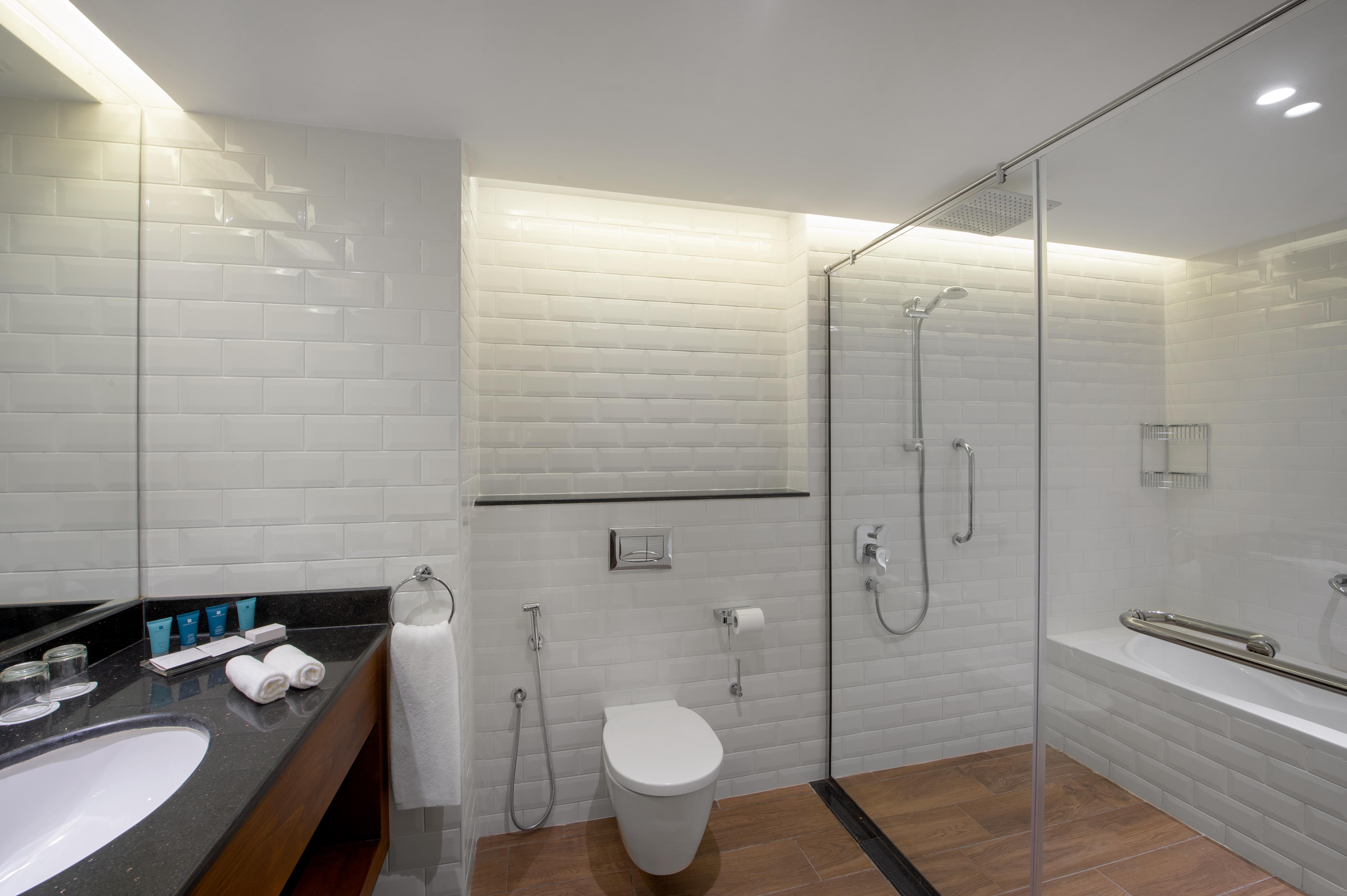 Отель Wyndham Garden Al Khuwair