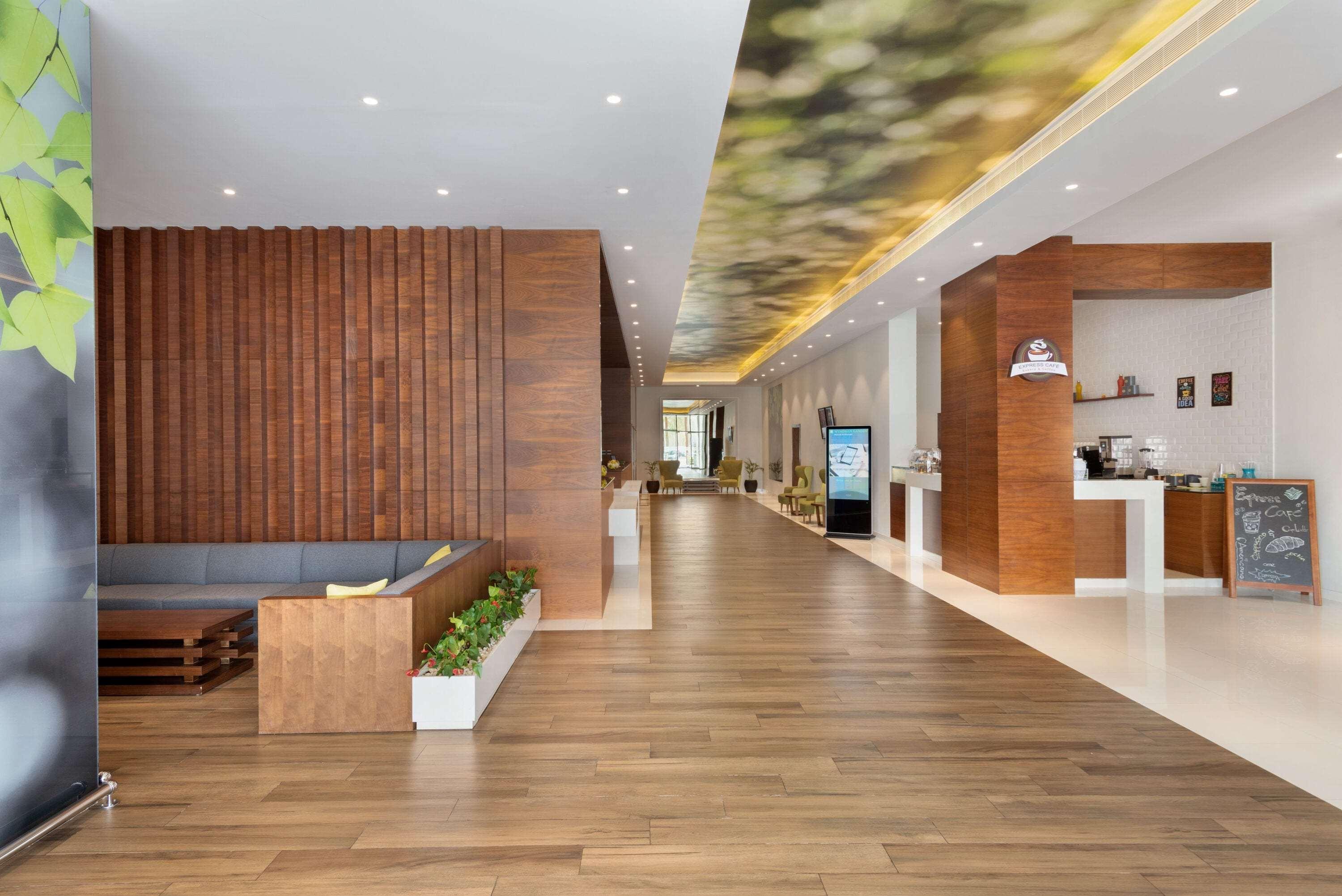 Hotel Wyndham Garden Al Khuwair Muscat
