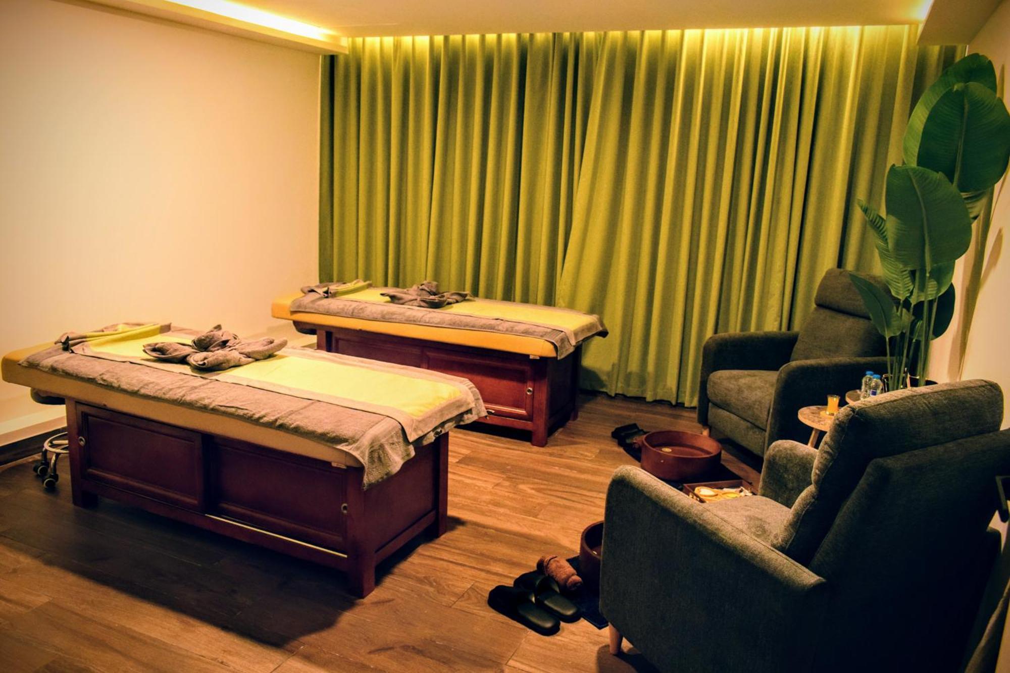 Wyndham Garden Al Khuwair